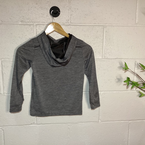 Boys Nike Dry Fit Hoodie | Size 6-7 Years | Like New - Picture 3 of 3